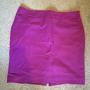 Fuchsia pencil skirt